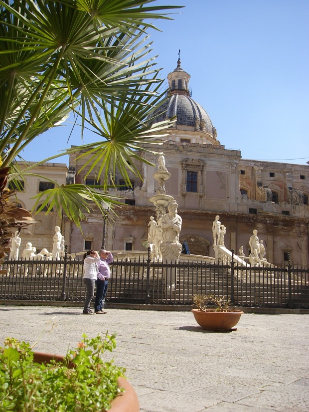 Fontana Pretoria at Piazza della Vergogna in Palermo, Sicily